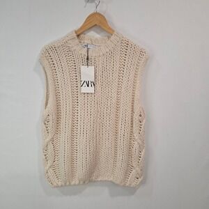 Zara Womens Cream Sweater Vest Size S Chunky Cable Knit Sleeveless Academia NWT